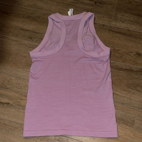 Renew Seamless Racerback Tank - Picture 5 of 5